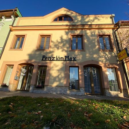 Penzion Max Kežmarok Buitenkant foto